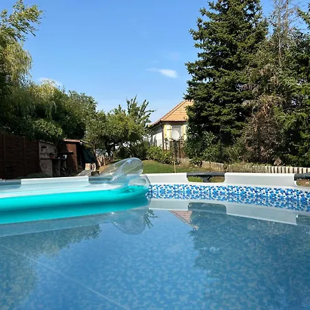 펜션 A Kulcshoz Menedek *