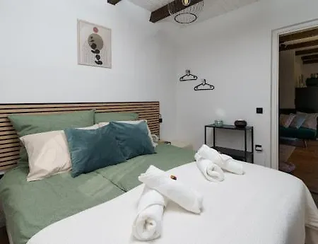 A Kulcshoz Menedek 펜션 *