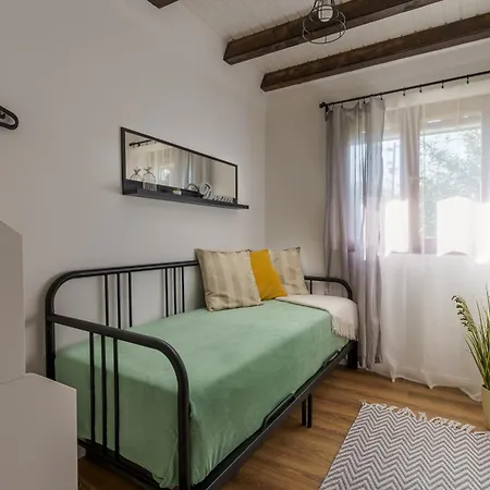 Ferienhaus A Kulcshoz Menedek