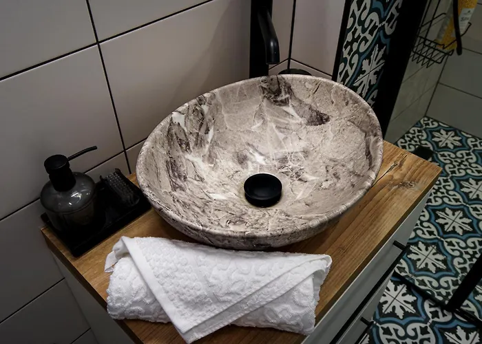 A Kulcshoz Menedek * Kulcs